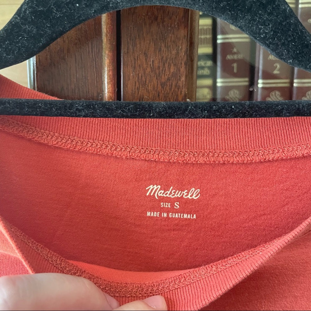 Madewell tee - Picture 2 of 6